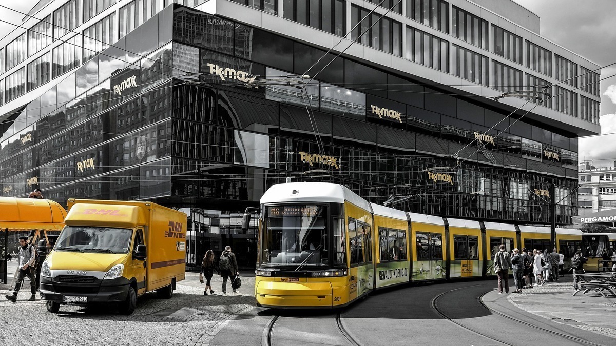 Mobilität & Verkehr in Duisburg – Anbindung, Parken und ÖPNV im Überblick